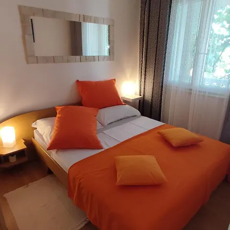 Casa de Férias Kuca Za Odmor Tajana